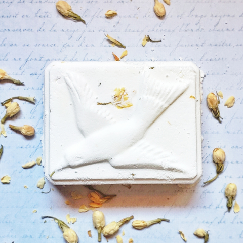 Lemongrass Jasmine Luxury Bath Bomb